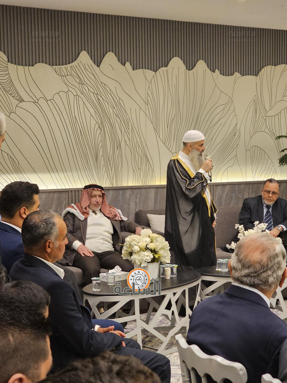 Madar Al-Saa Images 0.6448300288860389