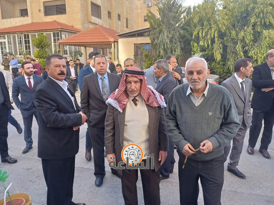 Madar Al-Saa Images 0.5212438483100343