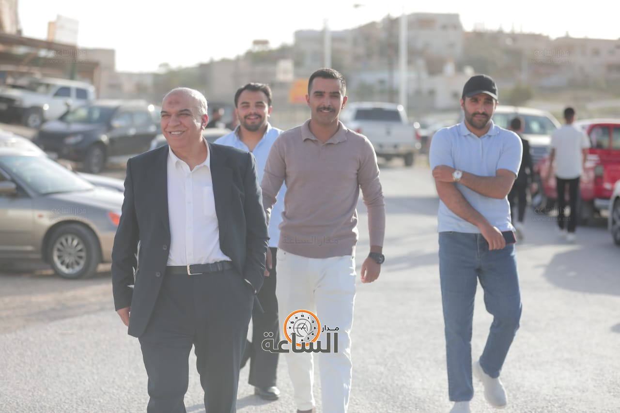 Madar Al-Saa Images 0.9611316496314772