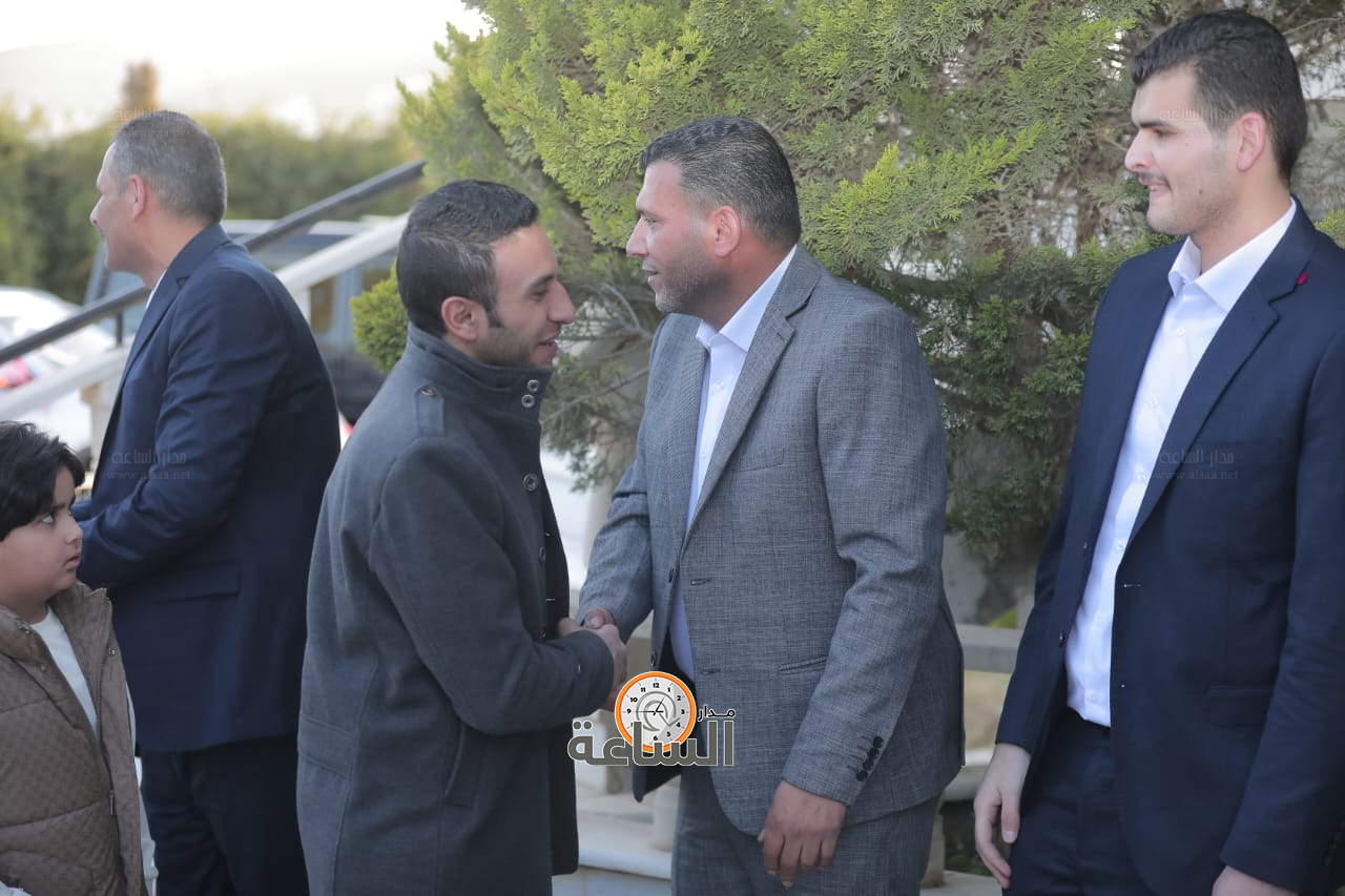 Madar Al-Saa Images 0.7030187837143833