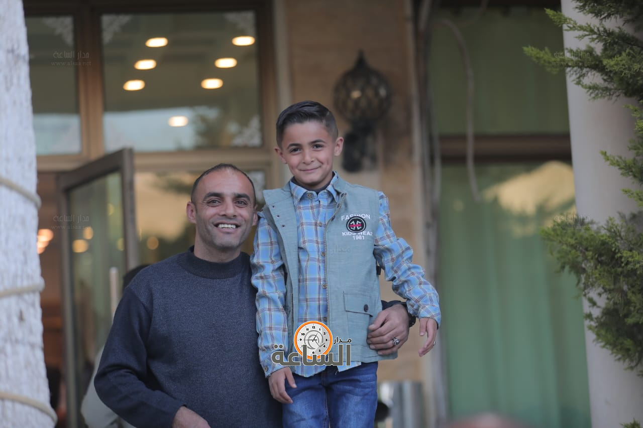 Madar Al-Saa Images 0.16226399513136736