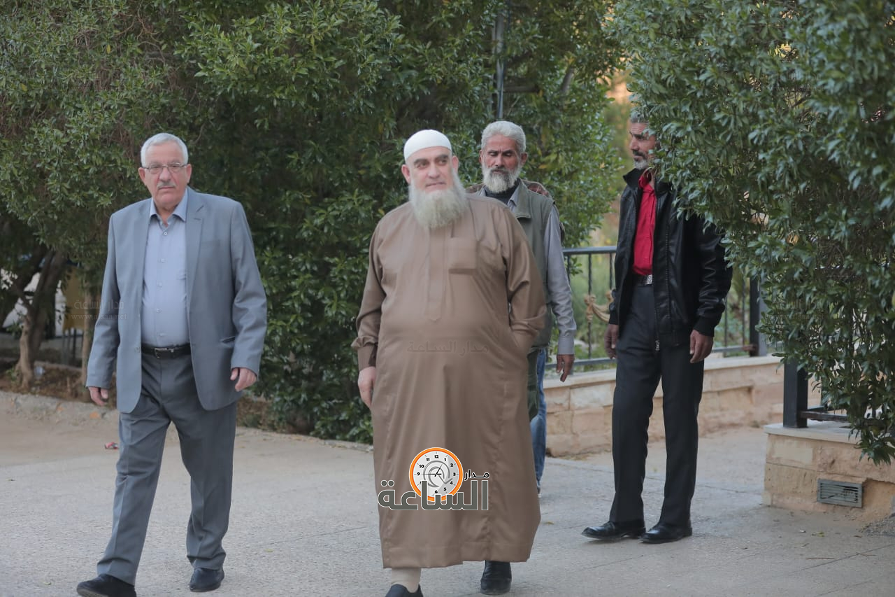 Madar Al-Saa Images 0.4957504097175178