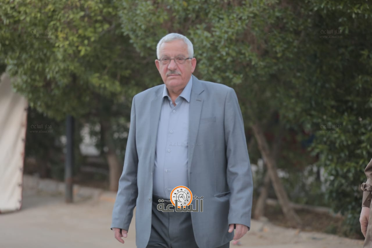 Madar Al-Saa Images 0.4948193249295878