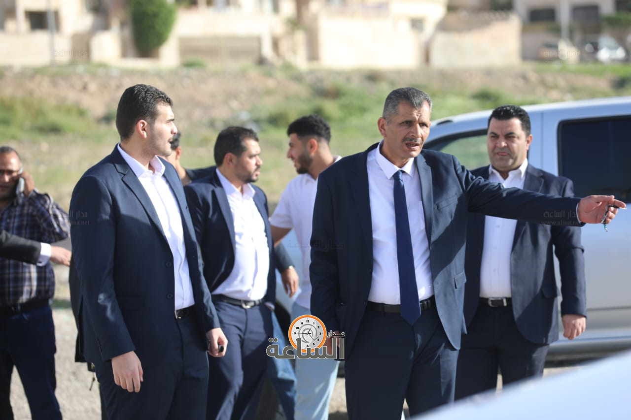 Madar Al-Saa Images 0.16548683822058652