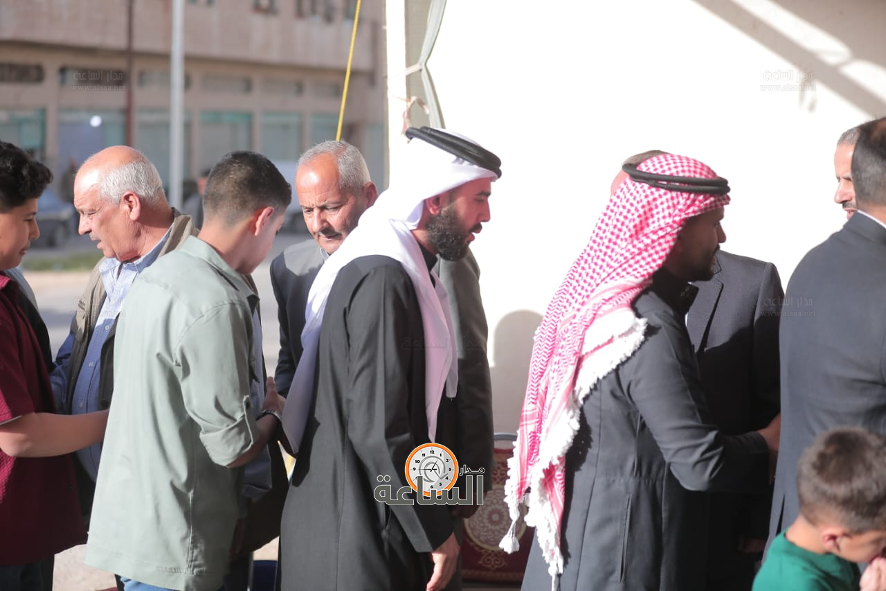 Madar Al-Saa Images 0.6484626716637982