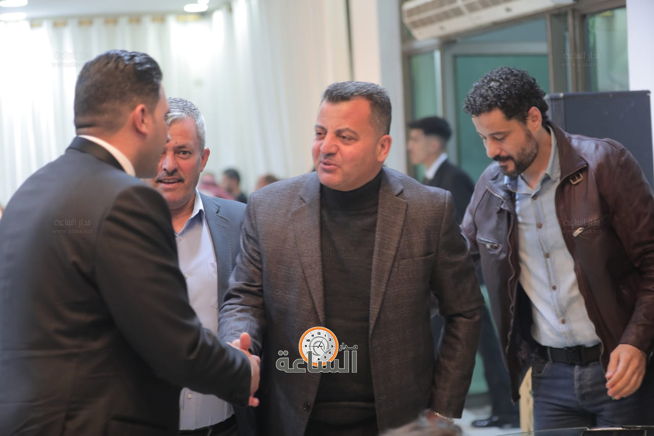 Madar Al-Saa Images 0.5239121575623917