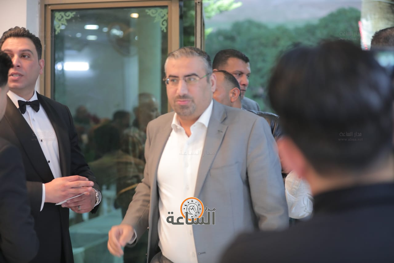 Madar Al-Saa Images 0.9301396230224739