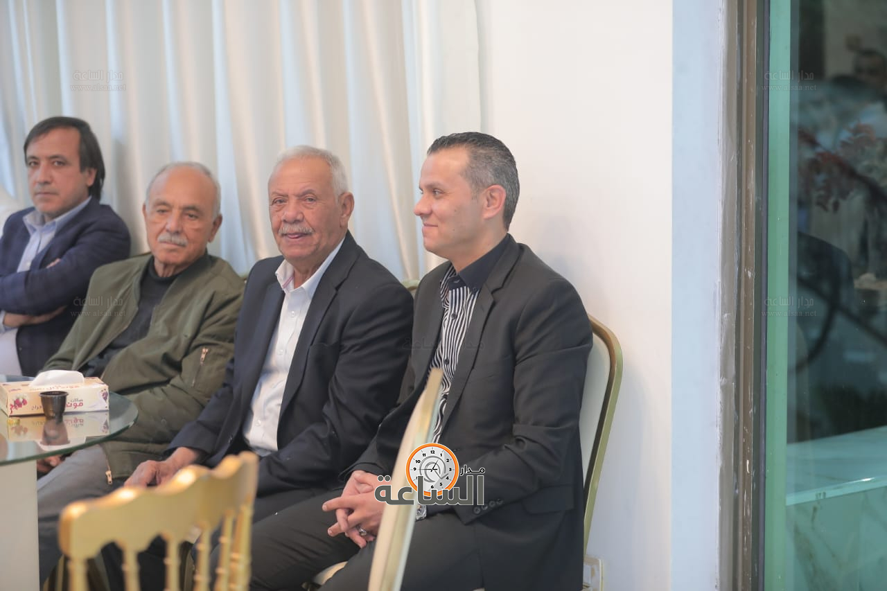 Madar Al-Saa Images 0.4361551367249752