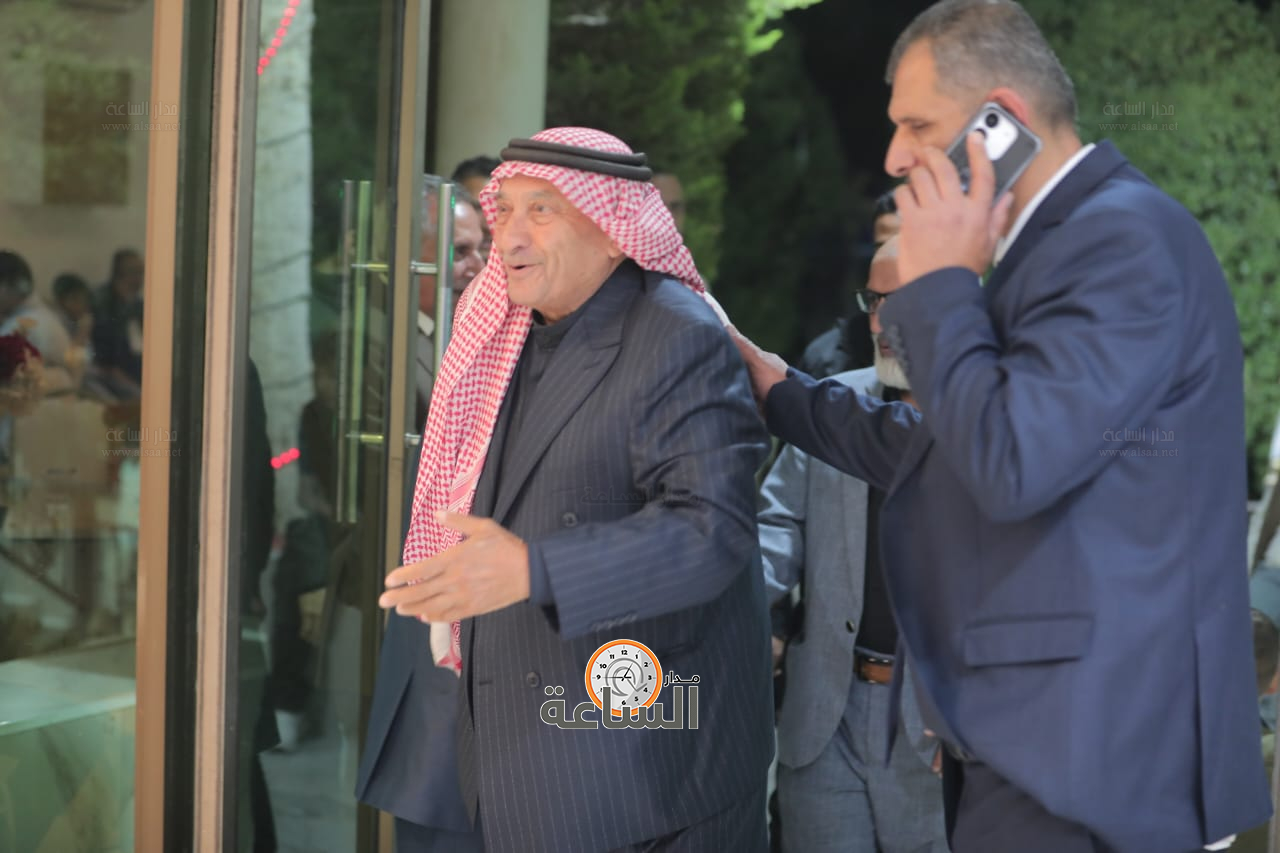 Madar Al-Saa Images 0.8606874697906874