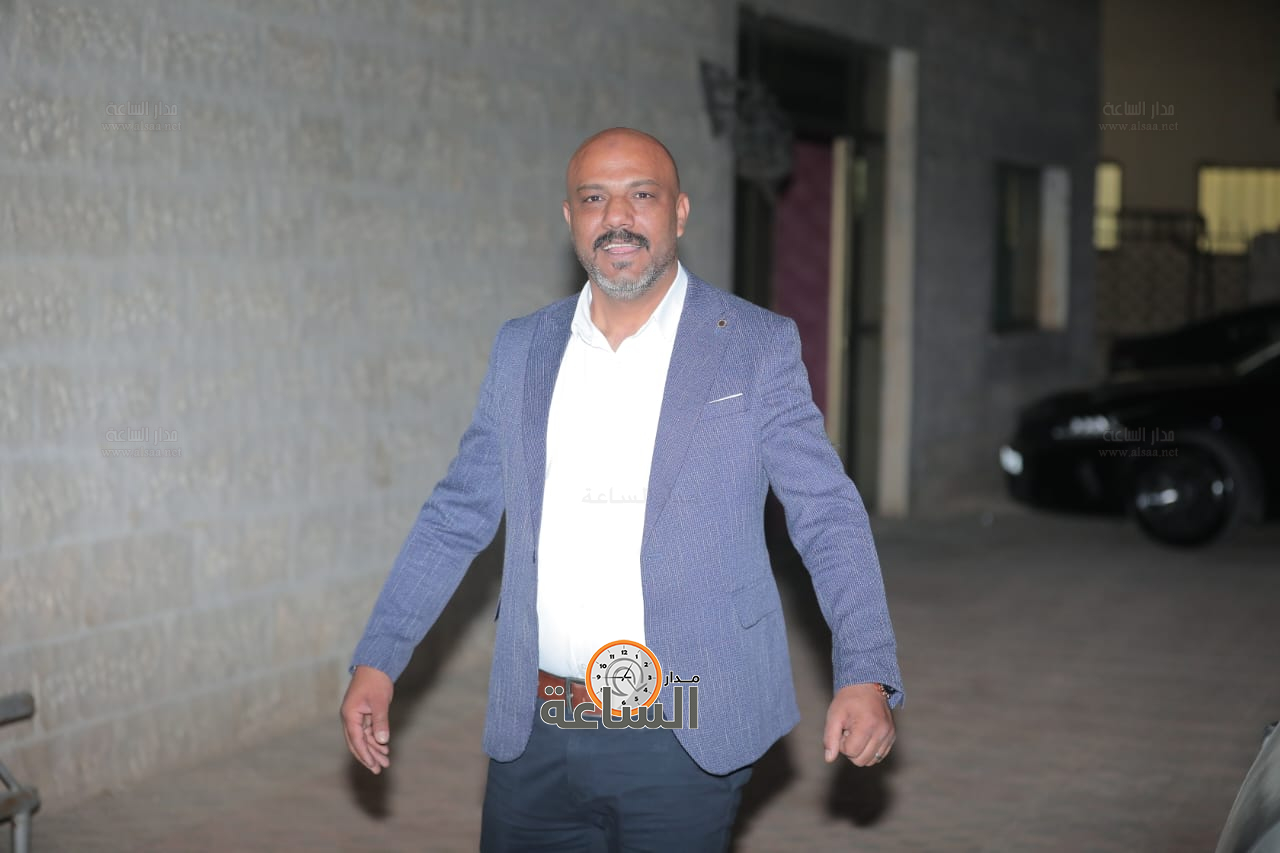 Madar Al-Saa Images 0.4357963352507044