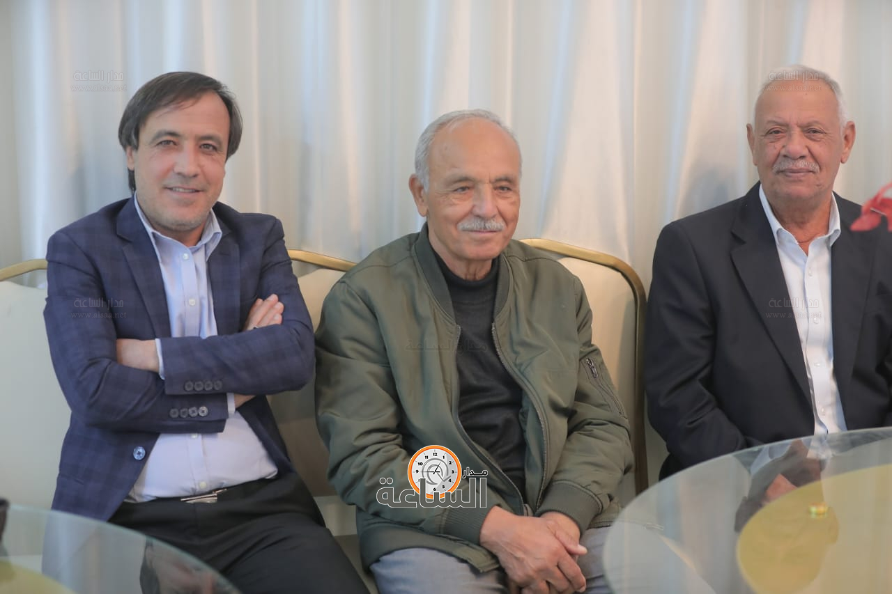 Madar Al-Saa Images 0.36614260837710244