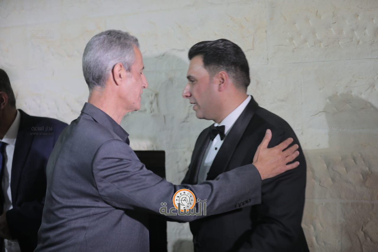 Madar Al-Saa Images 0.10302496864460764