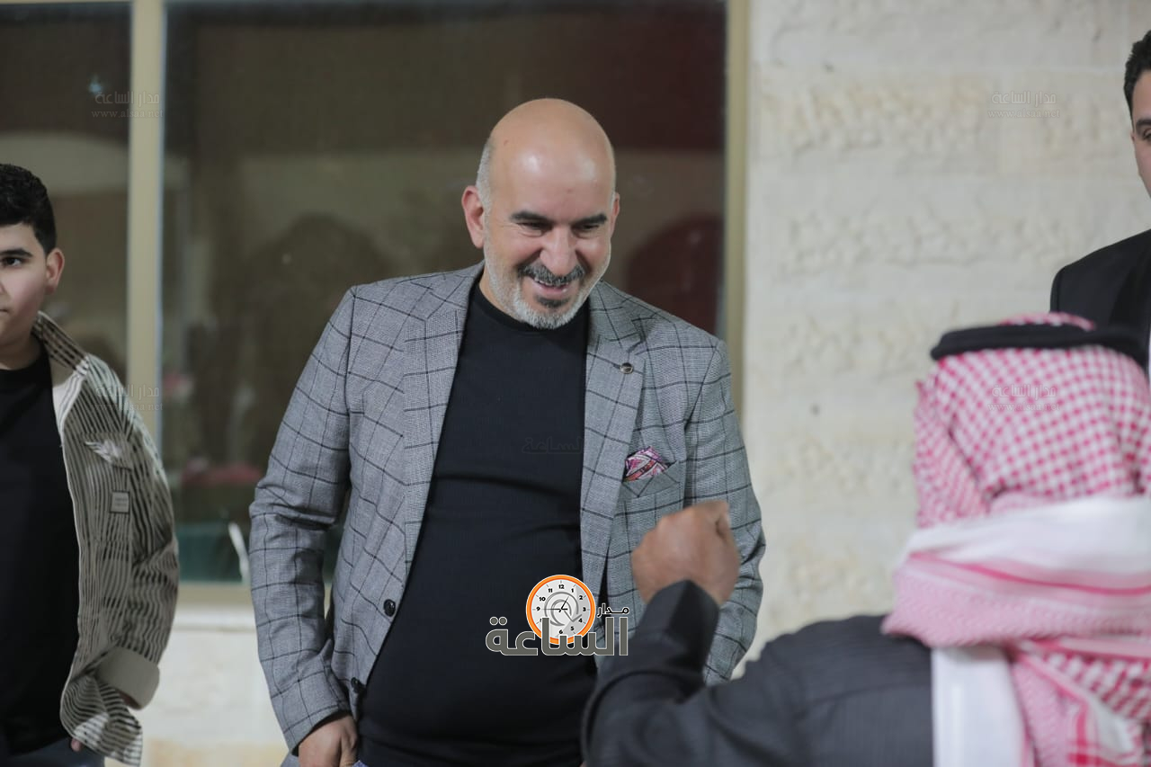 Madar Al-Saa Images 0.008748150991535919