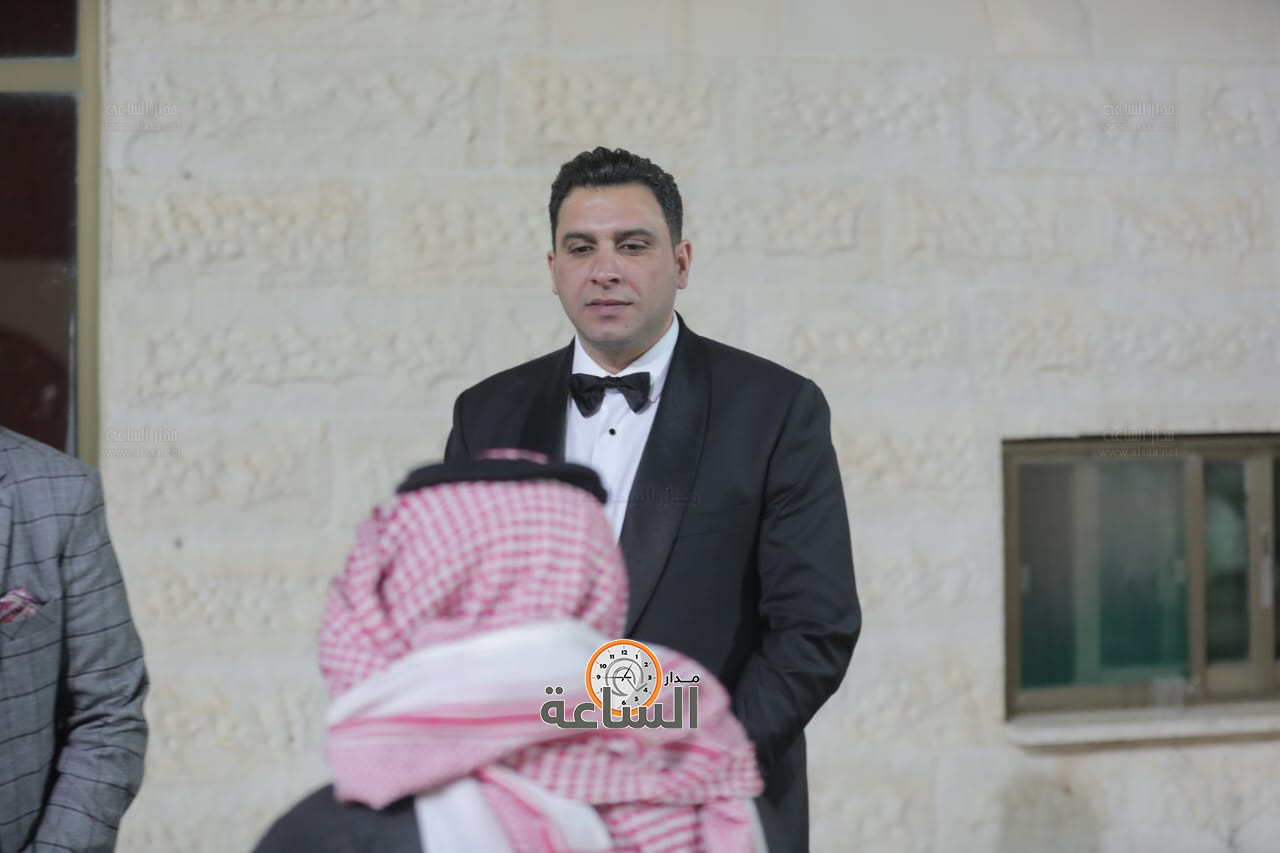 Madar Al-Saa Images 0.7127600651105332