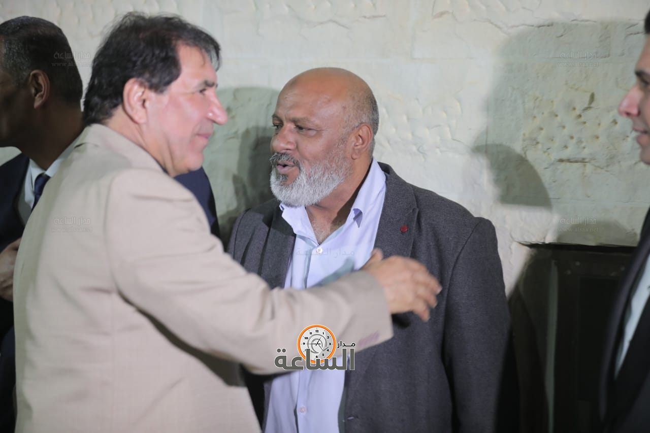 Madar Al-Saa Images 0.09483414864740358