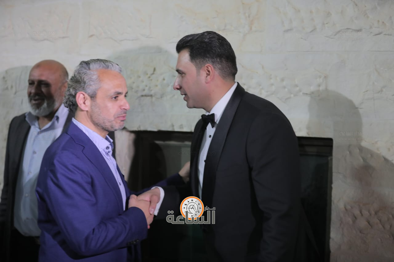 Madar Al-Saa Images 0.19045210650062105