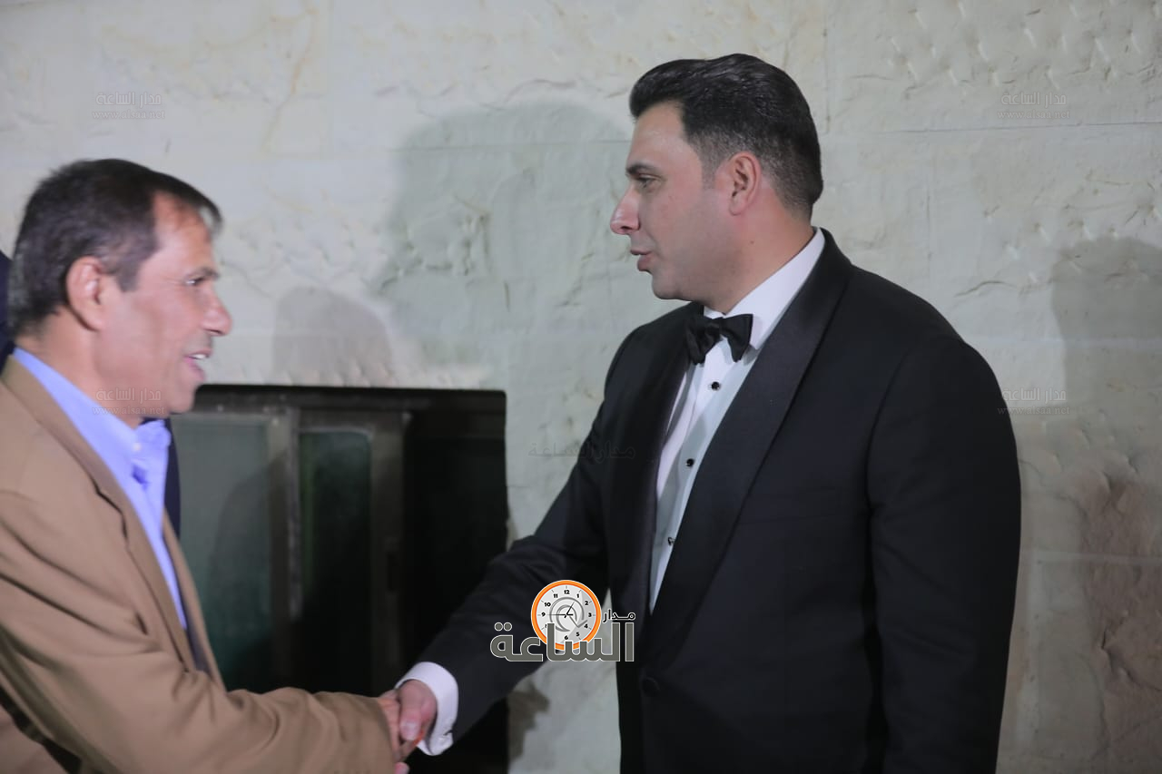 Madar Al-Saa Images 0.7763794369375101