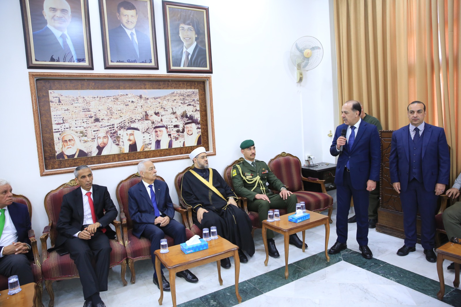 Madar Al-Saa Images 0.06474425668158501