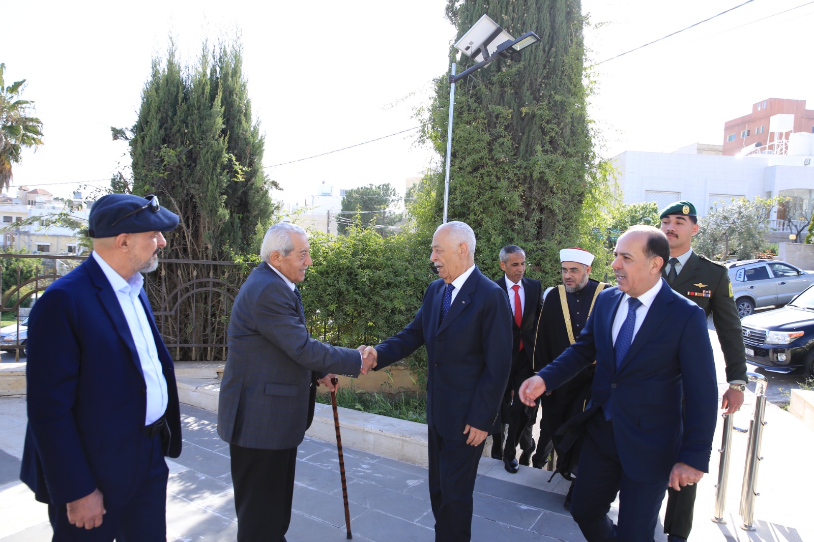 Madar Al-Saa Images 0.6848704035155577