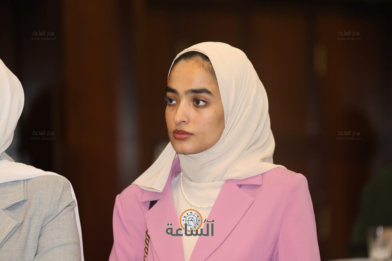 Madar Al-Saa Images 0.32549719041557323