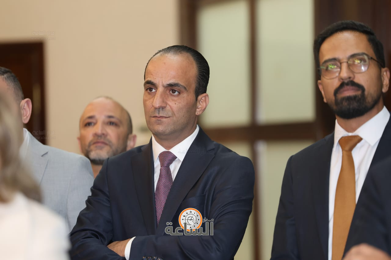 Madar Al-Saa Images 0.18276854852943059