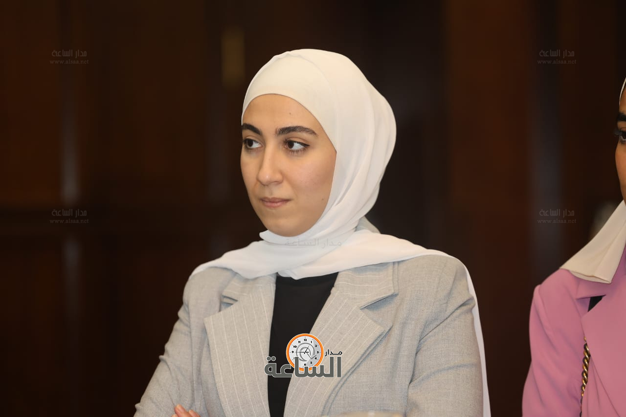 Madar Al-Saa Images 0.1626104800103645