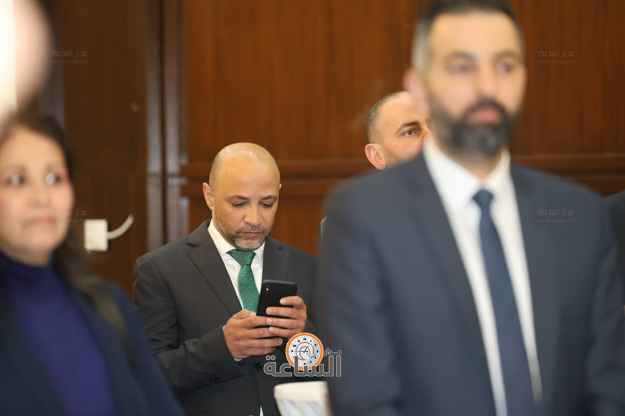 Madar Al-Saa Images 0.18871272339162504