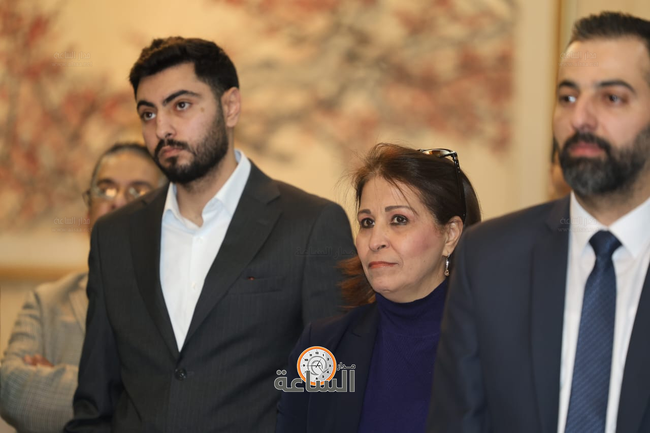 Madar Al-Saa Images 0.1670998503987633