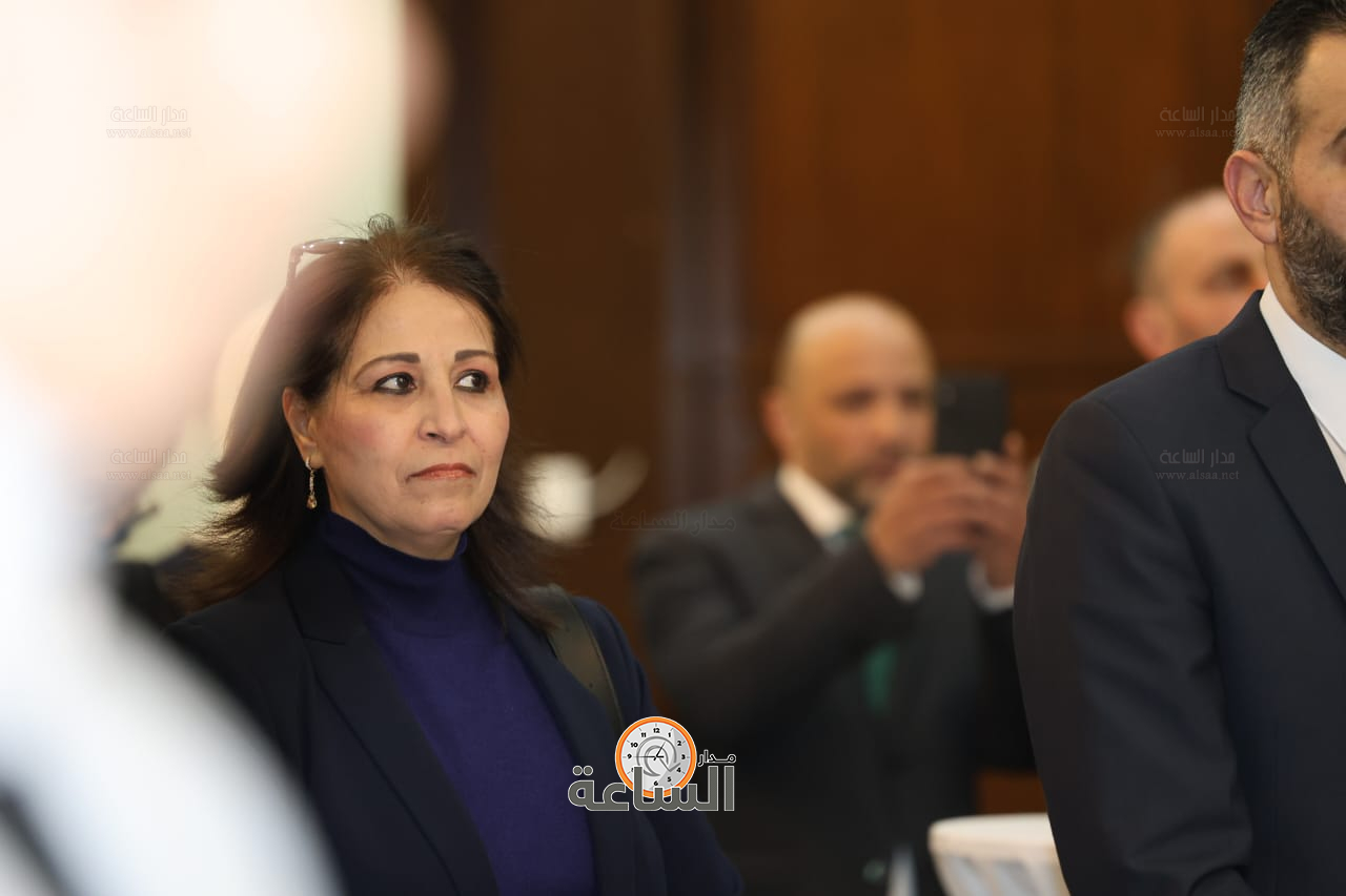 Madar Al-Saa Images 0.7999483825789768