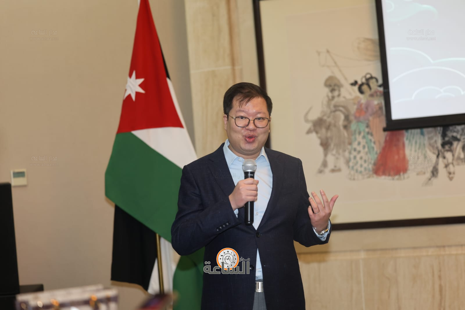 Madar Al-Saa Images 0.8761218876558723