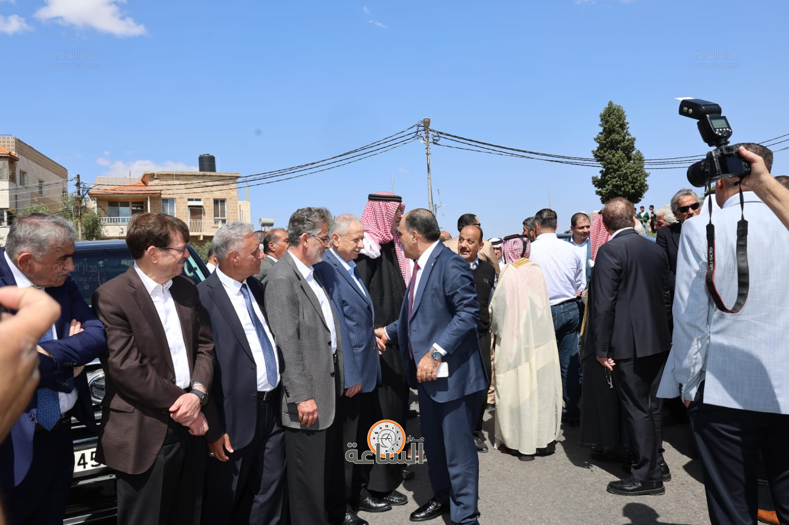 Madar Al-Saa Images 0.42289619251568533