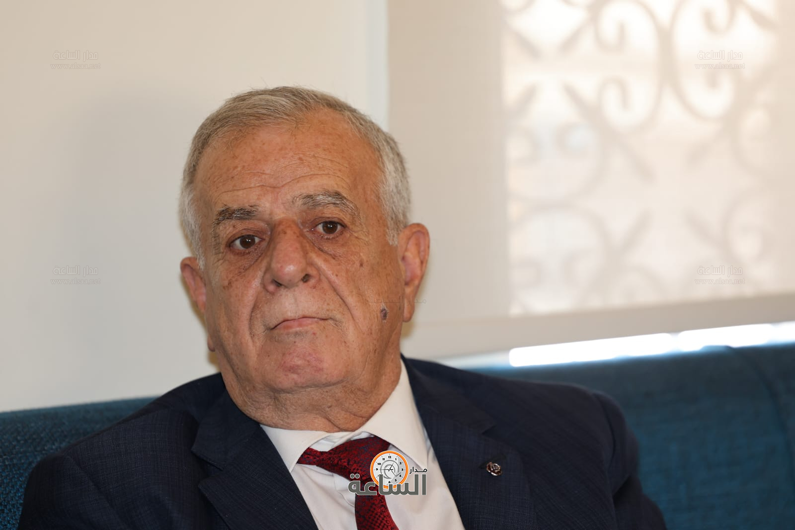 Madar Al-Saa Images 0.1924609904855128