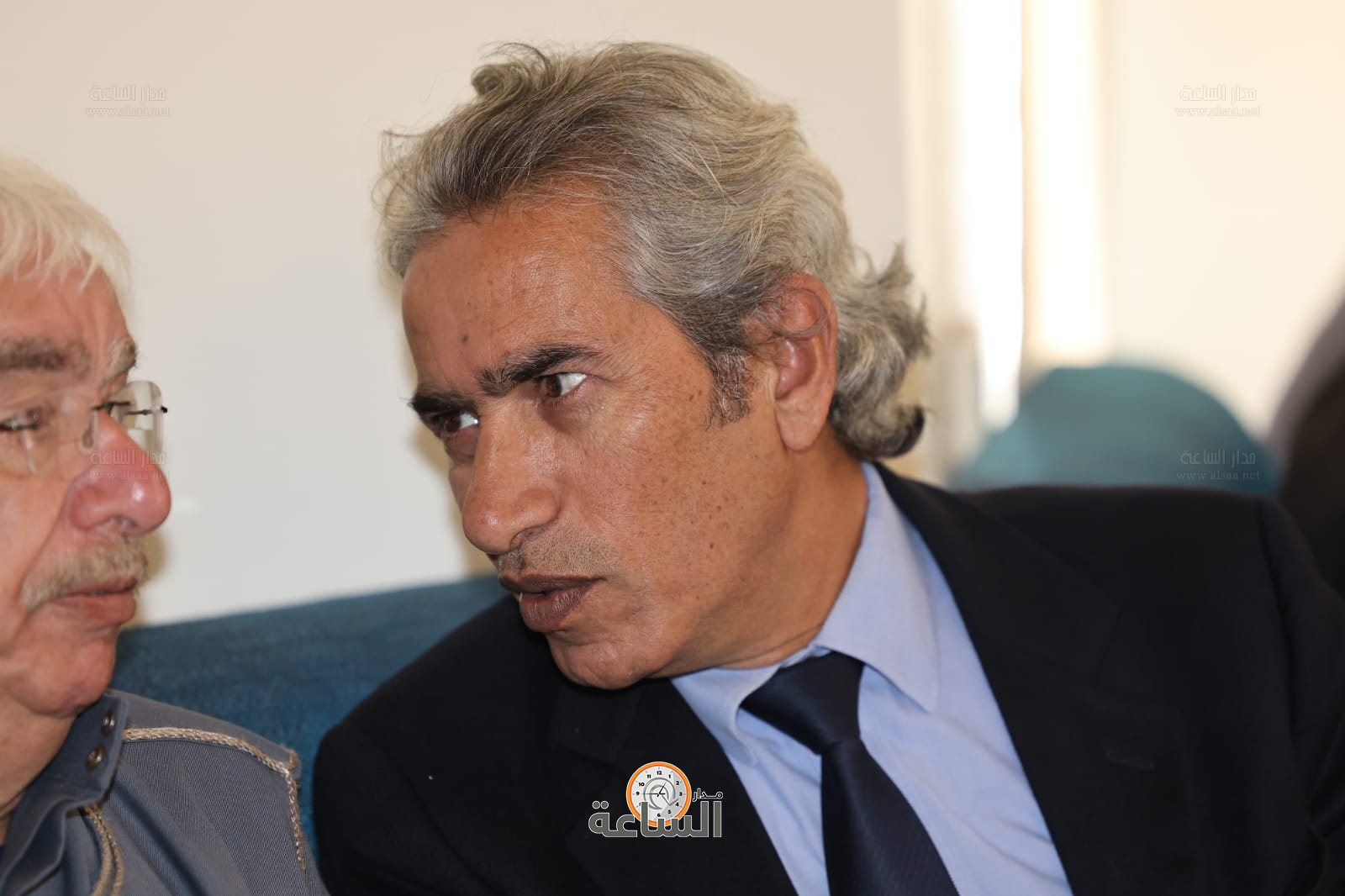 Madar Al-Saa Images 0.38637431621545804