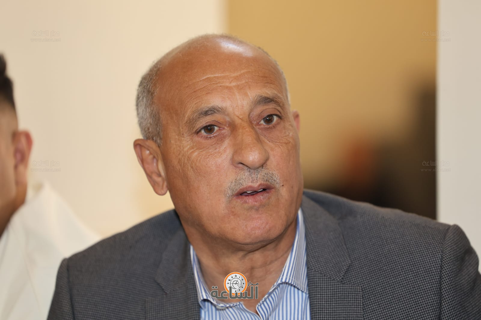 Madar Al-Saa Images 0.3593353482336714