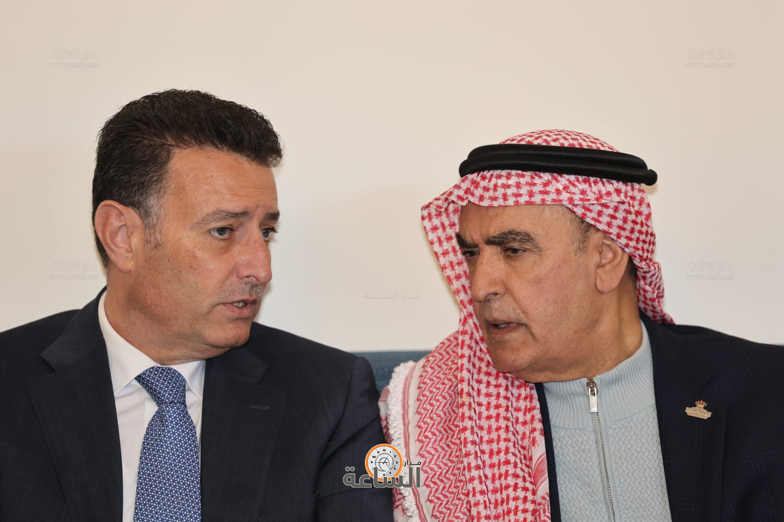 Madar Al-Saa Images 0.9593325911222015