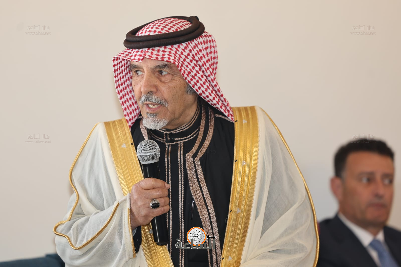 Madar Al-Saa Images 0.9208875218533594