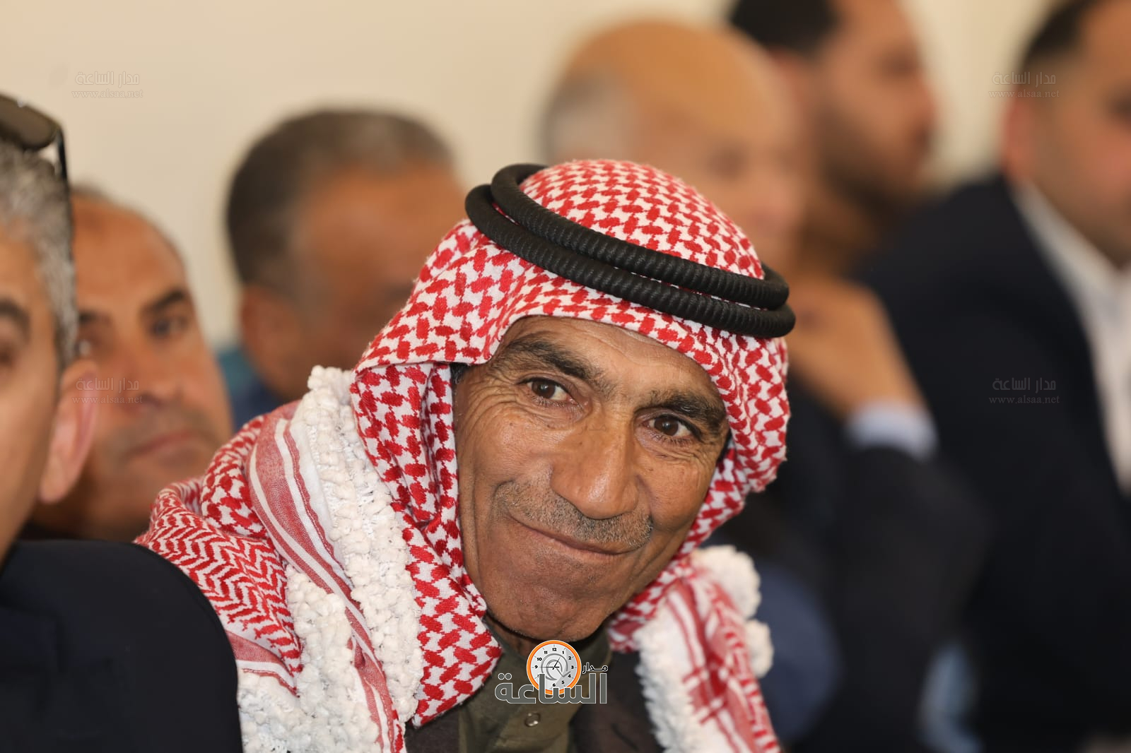 Madar Al-Saa Images 0.7335595937475565