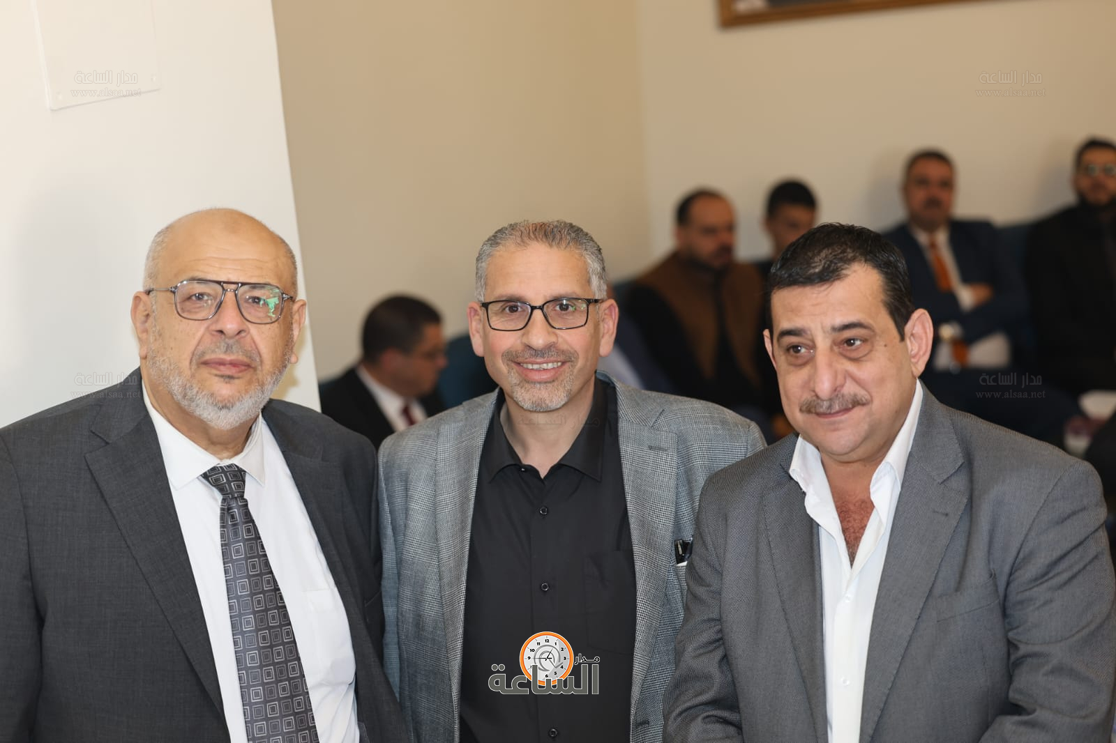 Madar Al-Saa Images 0.37906301177175794