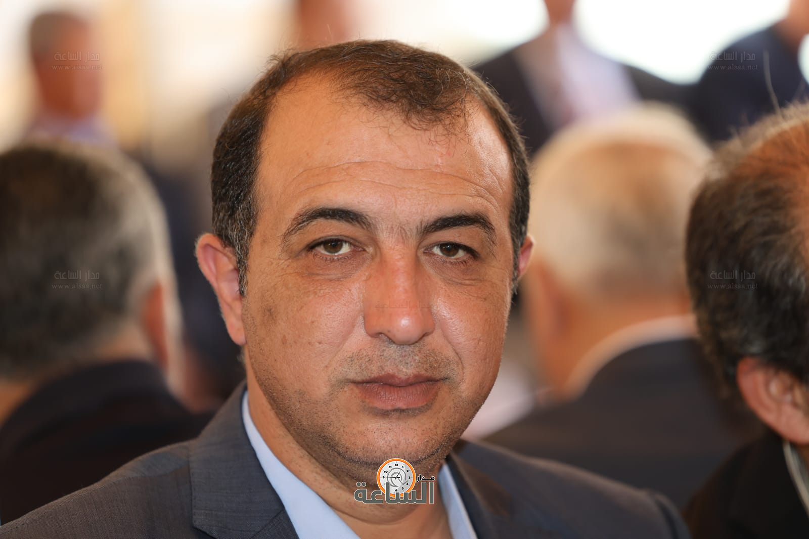 Madar Al-Saa Images 0.18025341770034342