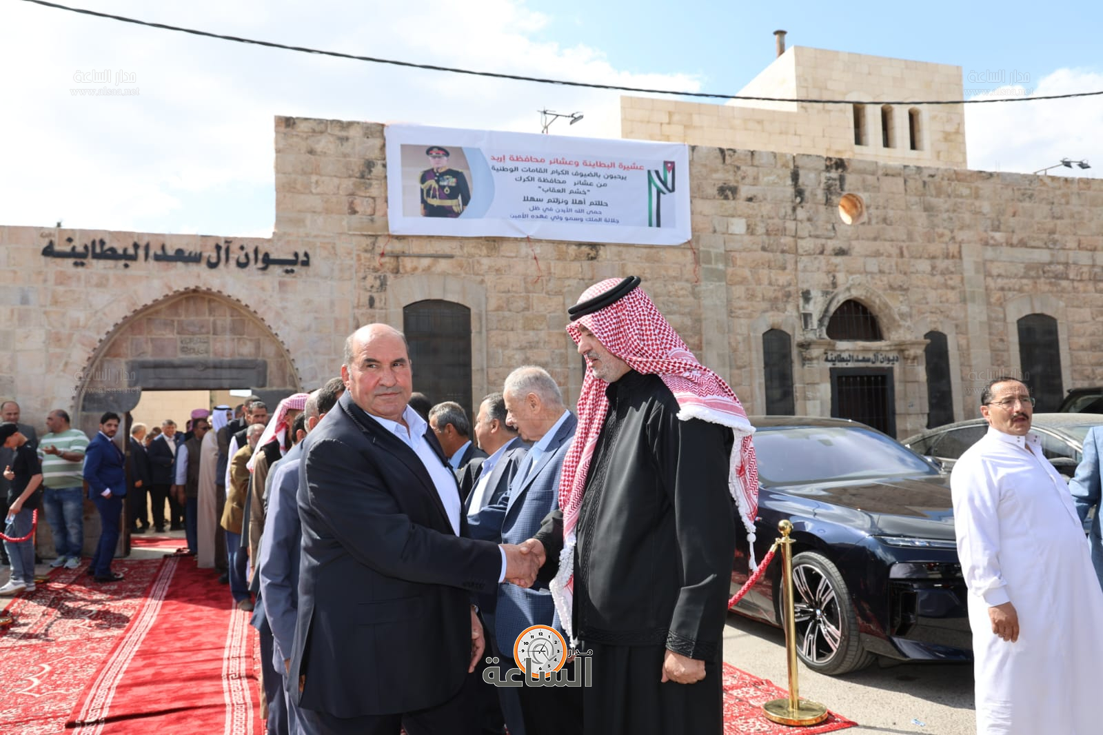 Madar Al-Saa Images 0.4394213444825317