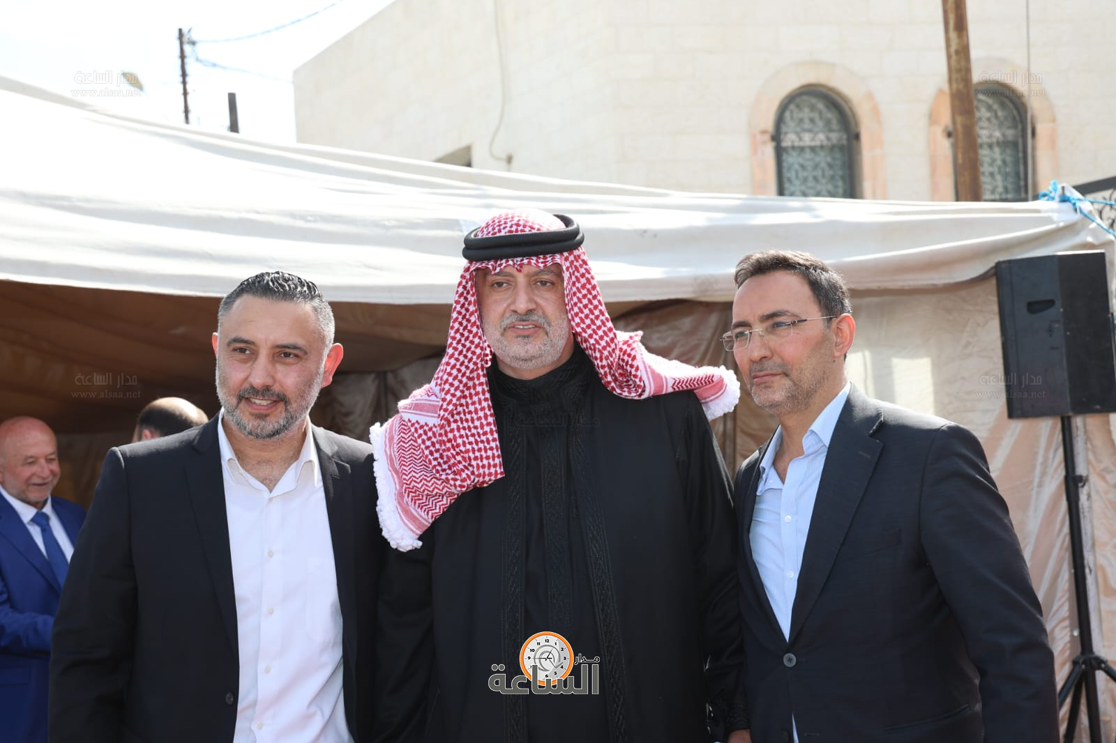 Madar Al-Saa Images 0.7828365176523715