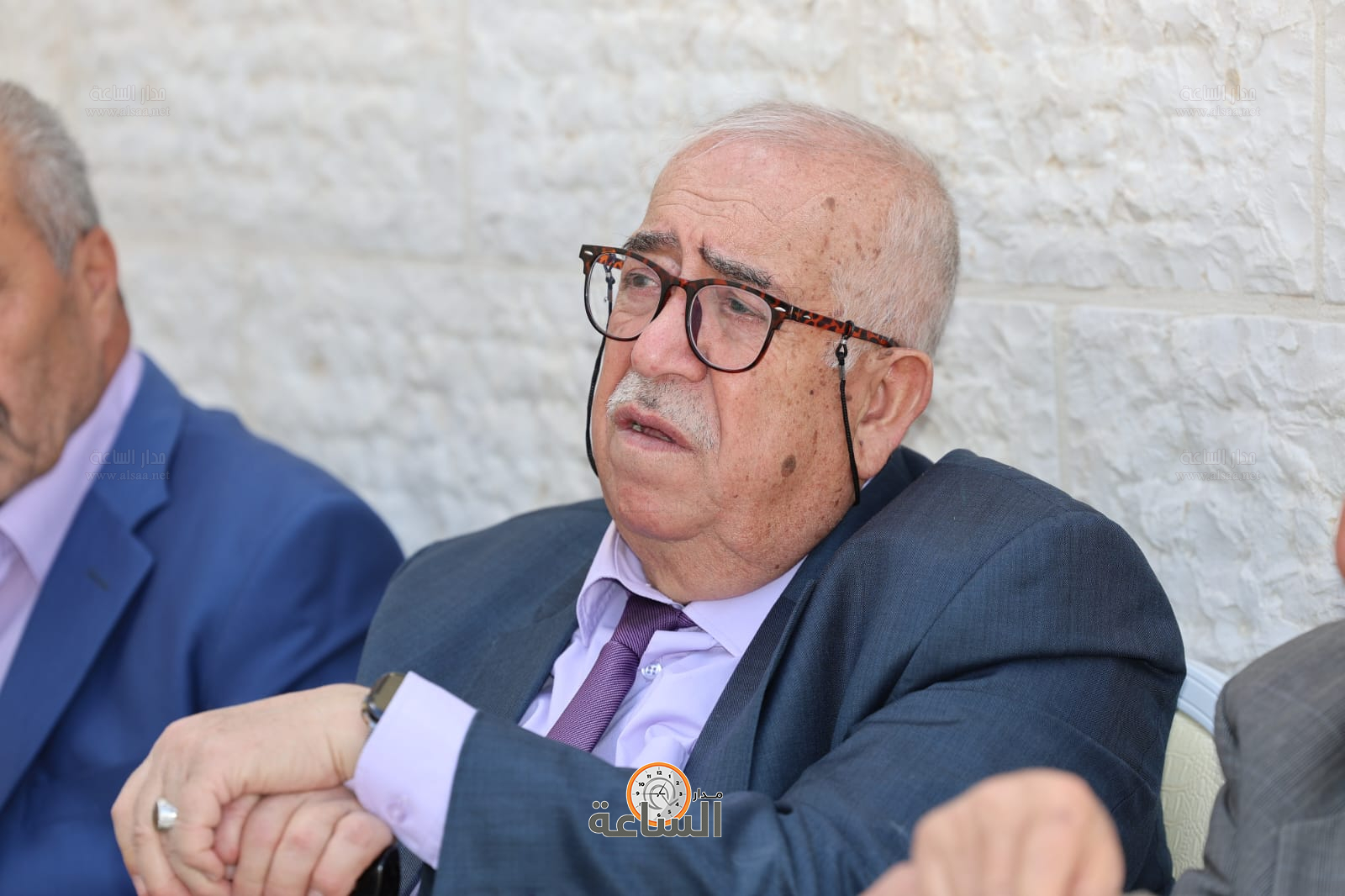 Madar Al-Saa Images 0.2490201128049474