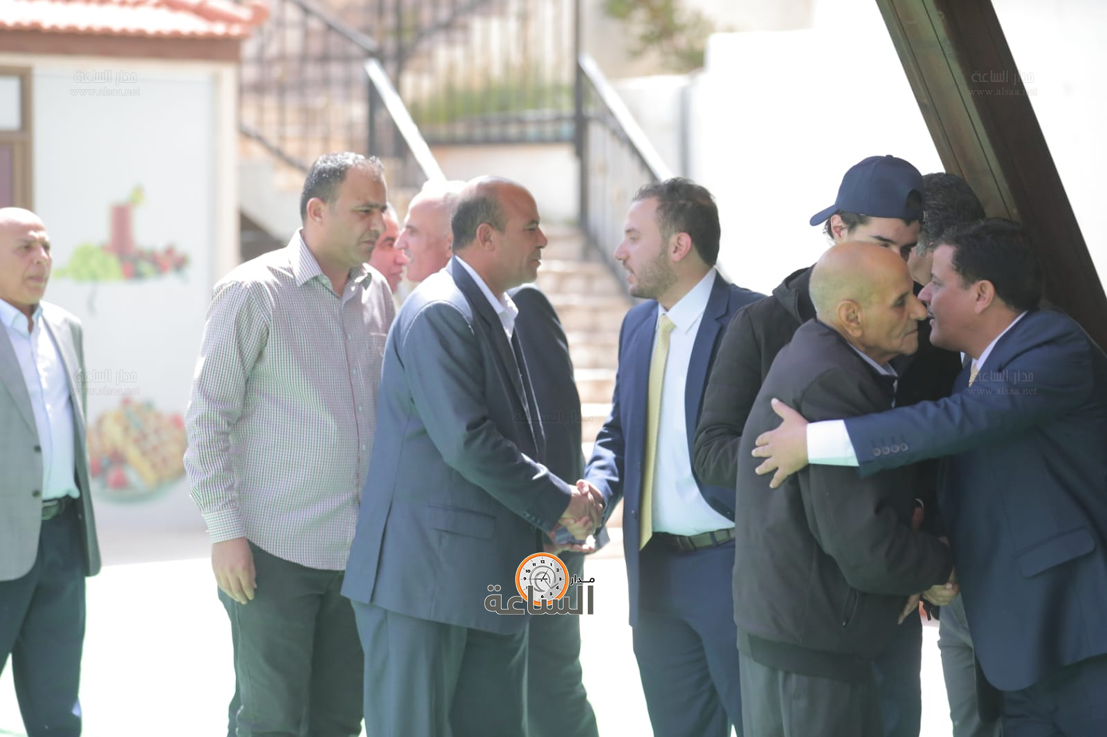 Madar Al-Saa Images 0.9373592440630929