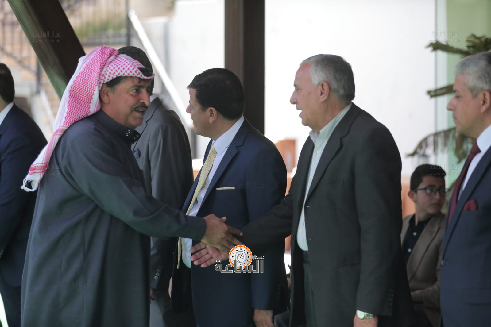 Madar Al-Saa Images 0.9379135327225026