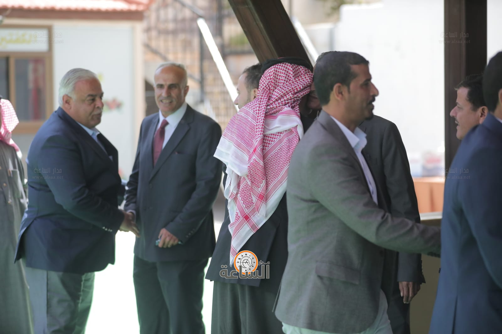 Madar Al-Saa Images 0.3729904954262937