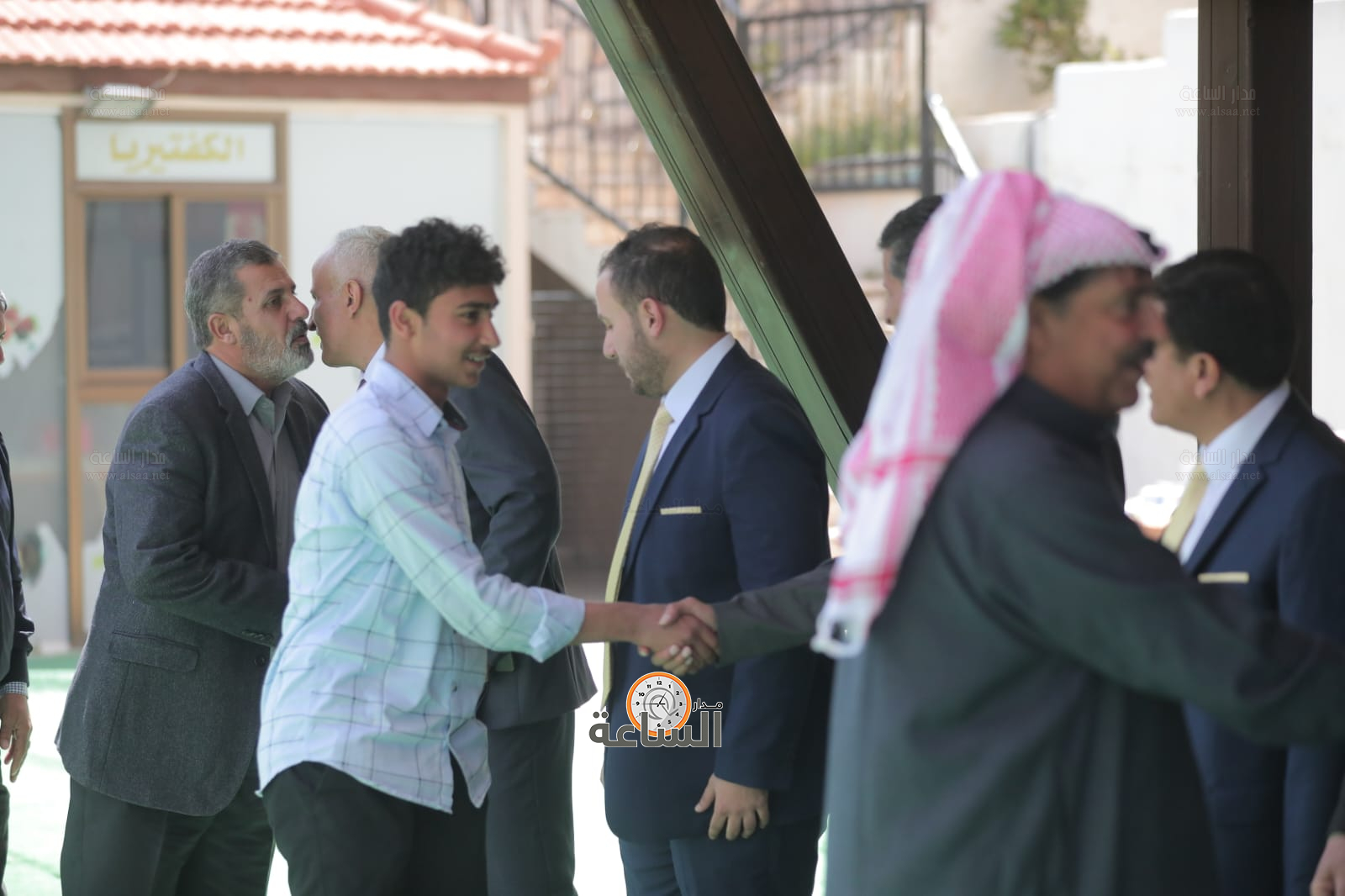 Madar Al-Saa Images 0.9809525675856776