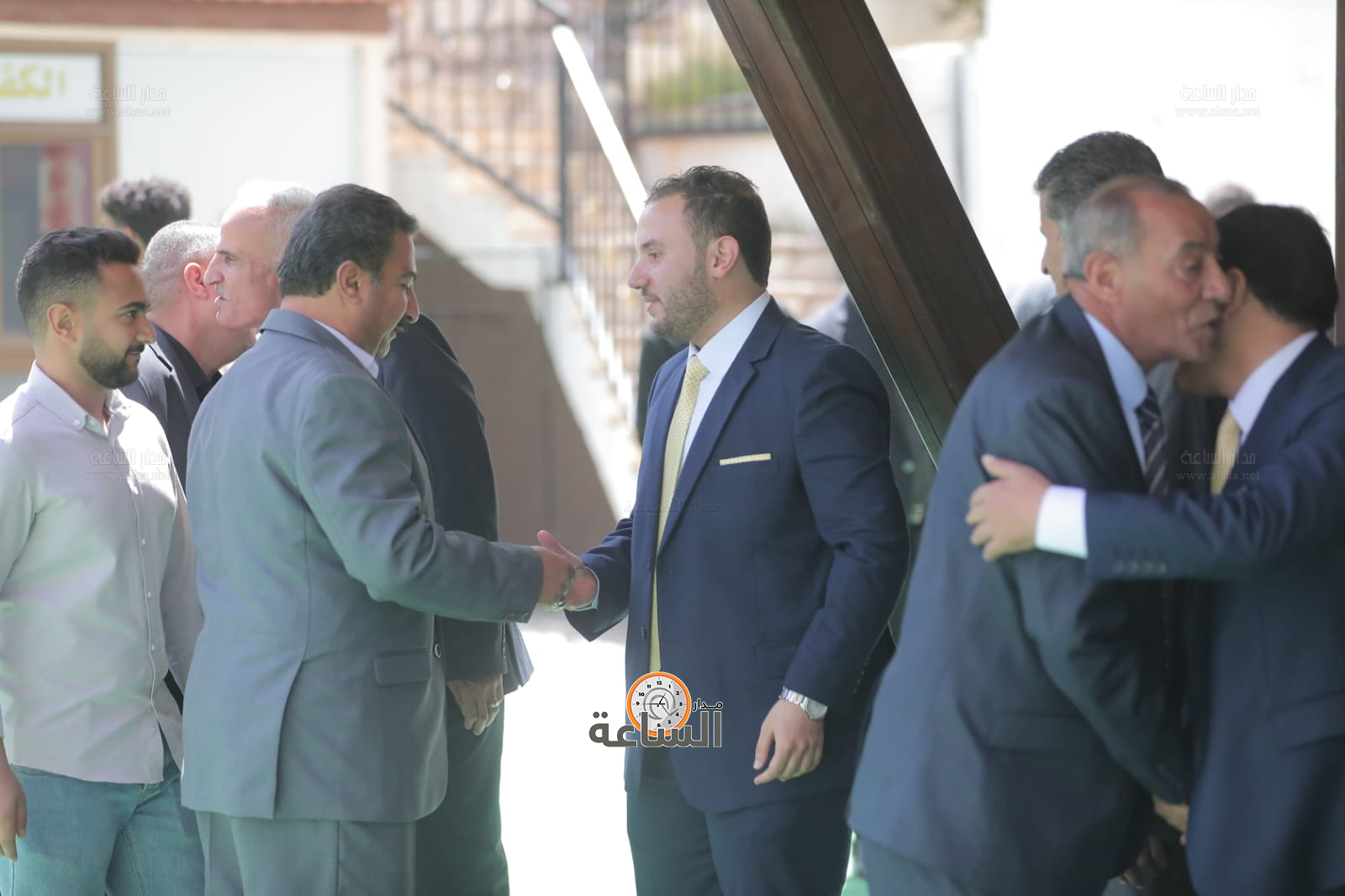 Madar Al-Saa Images 0.8305539692587207