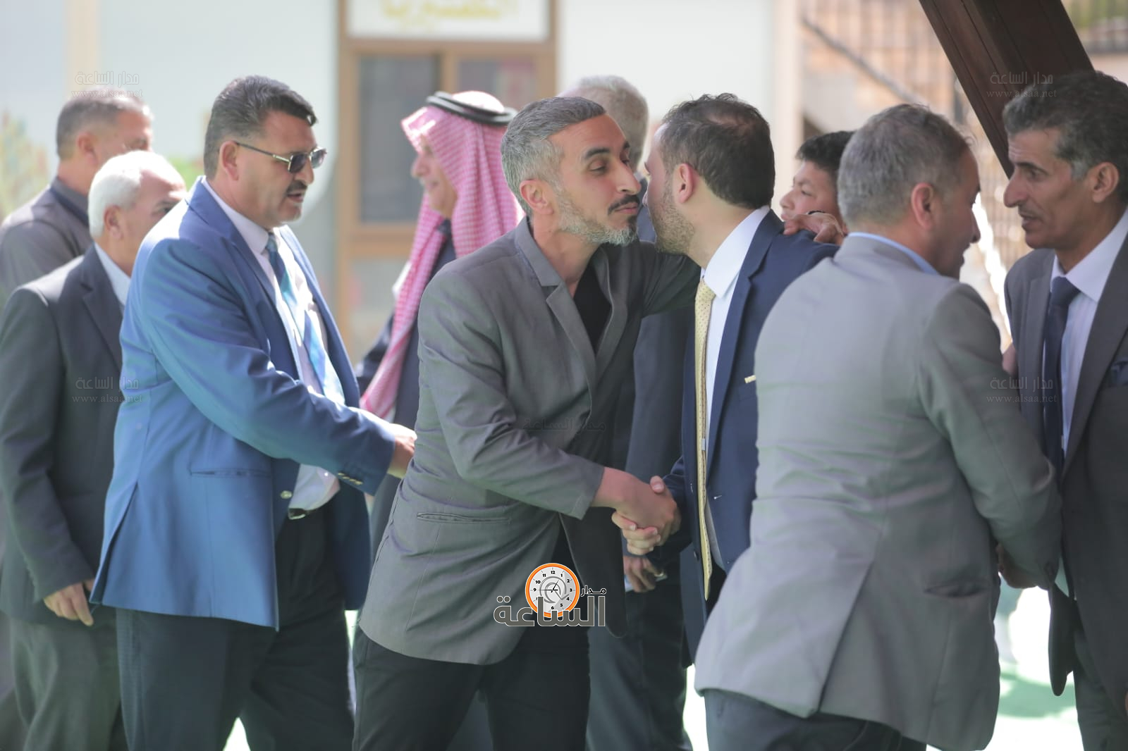 Madar Al-Saa Images 0.8014102137223456