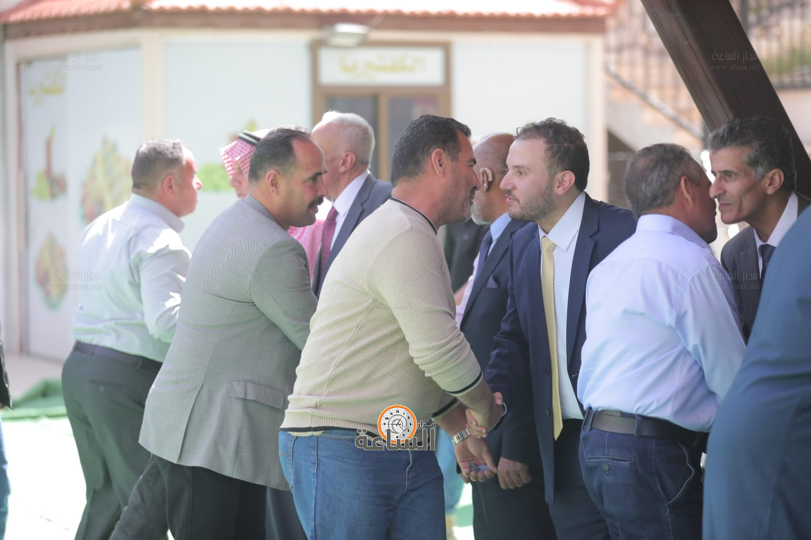 Madar Al-Saa Images 0.17416153201899198