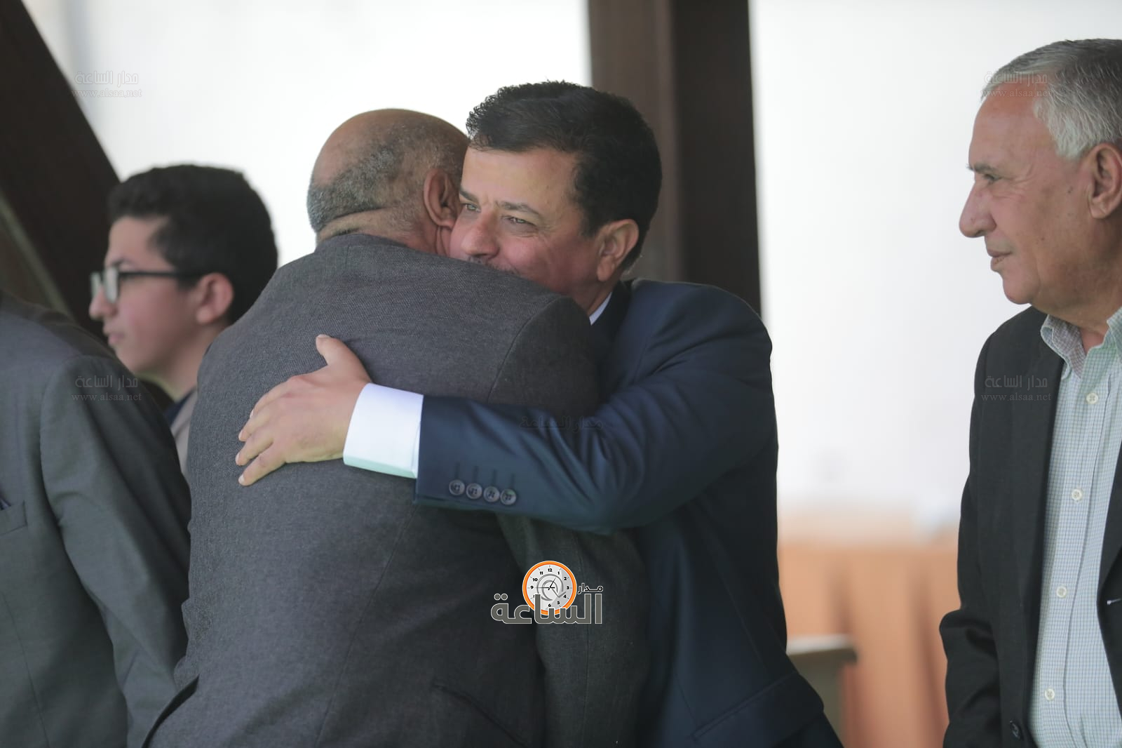 Madar Al-Saa Images 0.42153843629253185